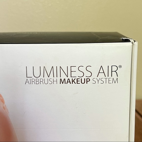Luminess Air Airbrush Makeup System - Picture 5 of 8